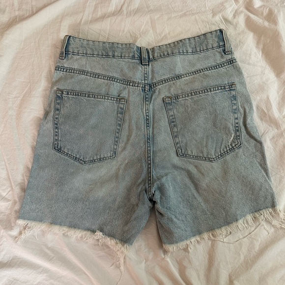 High Rise Jean shorts - Picture 2 of 3